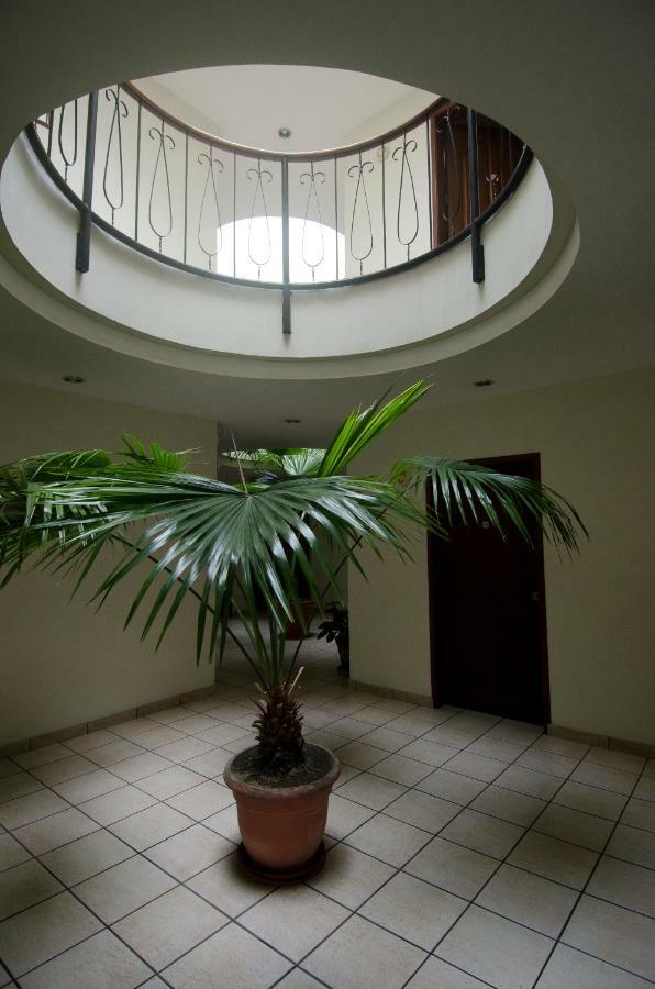 Hotel Berlin San Salvador Exterior photo